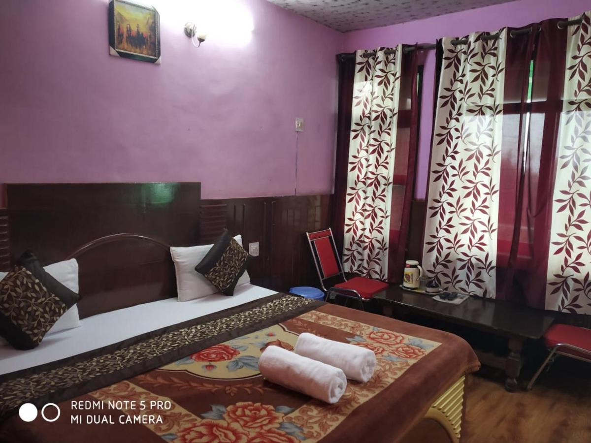 Hotel Deepraj, Kausani Εξωτερικό φωτογραφία