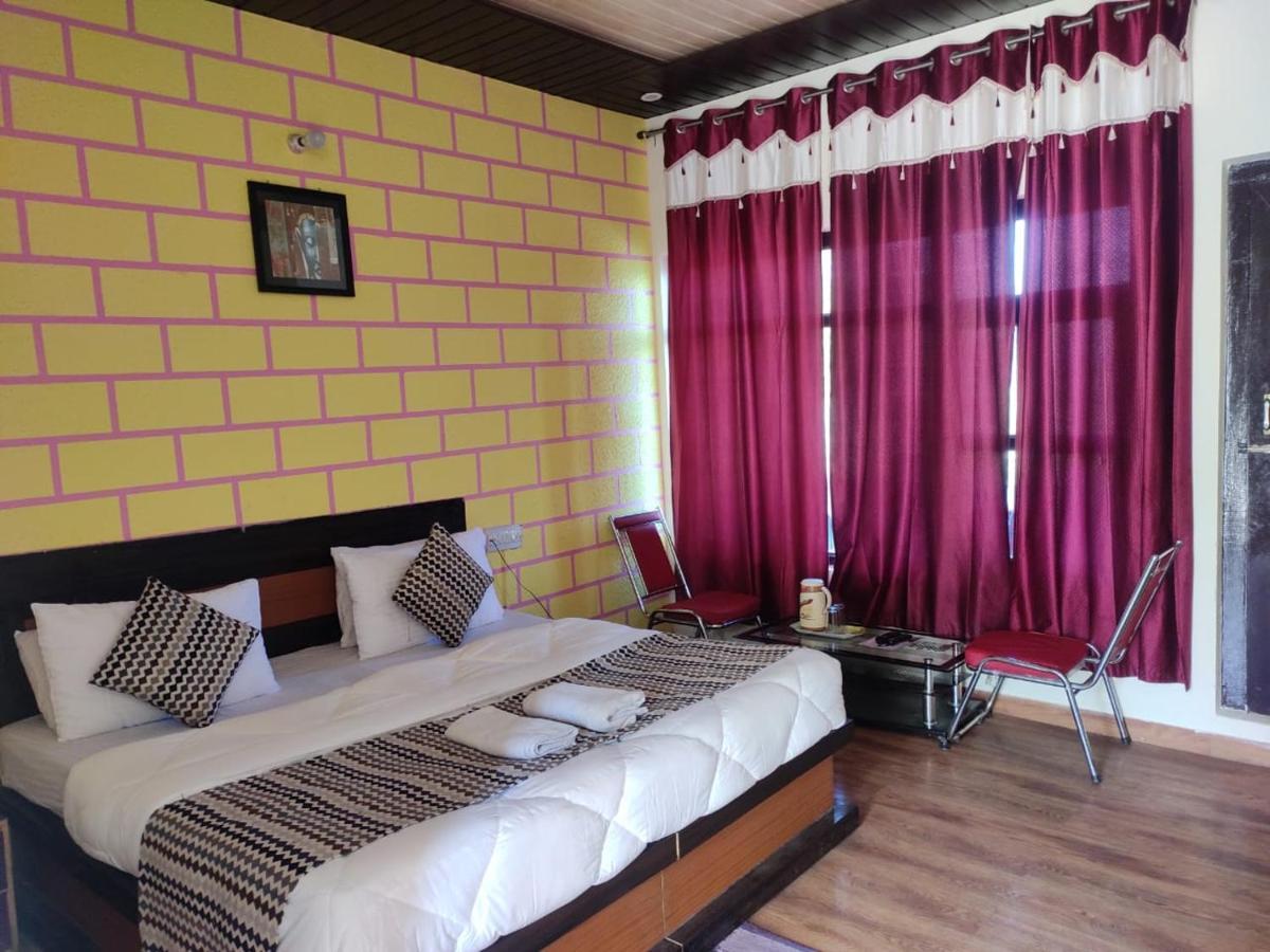 Hotel Deepraj, Kausani Εξωτερικό φωτογραφία